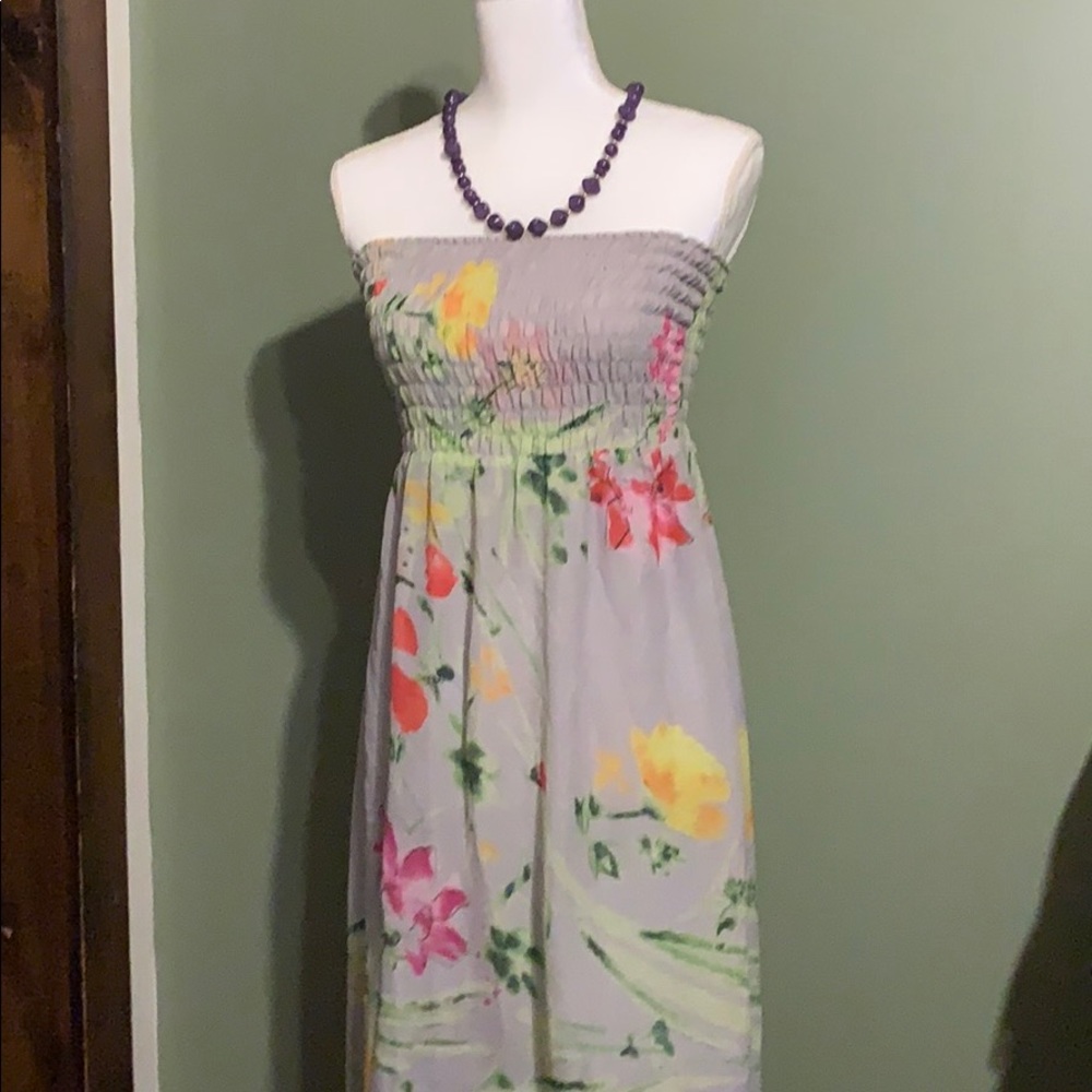 Long tube style dress for spring or summer